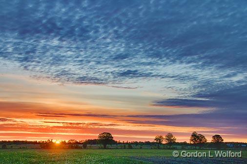 Rural Sunrise_49346.jpg - Photographed near Carleton Place, Ontario, Canada.